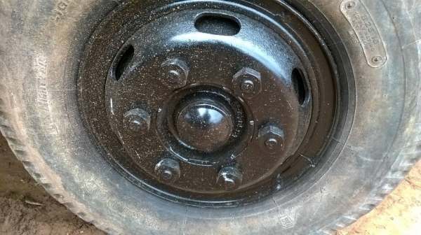 ขายหัวคัสซีช่วงต่อดั้ม 6 ล้อ CANTER ปี 46 เครื่อง 4D34 Turbo 140 แรงม้า คัสซีสวยตลอดเส้น มีเกียร์ฝาก พวงมาลัยพาวเวอร์ แอร์เย็น เก๋งสวยไม่ผุ ทะเบียนพร้อมโอนครับ