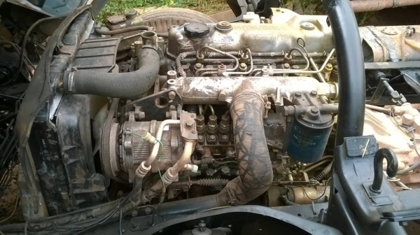 ขายหัวคัสซีช่วงต่อดั้ม 6 ล้อ CANTER ปี 46 เครื่อง 4D34 Turbo 140 แรงม้า คัสซีสวยตลอดเส้น มีเกียร์ฝาก พวงมาลัยพาวเวอร์ แอร์เย็น เก๋งสวยไม่ผุ ทะเบียนพร้อมโอนครับ