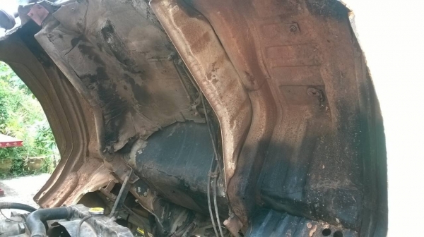 ขาย 6 ล้อ KM779 ยาว 5.50 เมตร เครื่อง WO4D 117 แรงม้า คัสซีสวยตลอดเส้น เฟืองท้ายของ FC4J ยางเต็ม ทะเบียนพร้อมโอน ราคาต่อรองได้