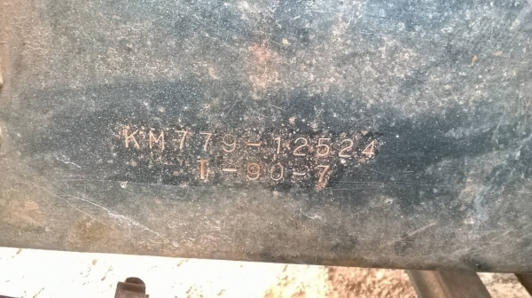 ขาย 6 ล้อ KM779 ยาว 5.50 เมตร เครื่อง WO4D 117 แรงม้า คัสซีสวยตลอดเส้น เฟืองท้ายของ FC4J ยางเต็ม ทะเบียนพร้อมโอน ราคาต่อรองได้