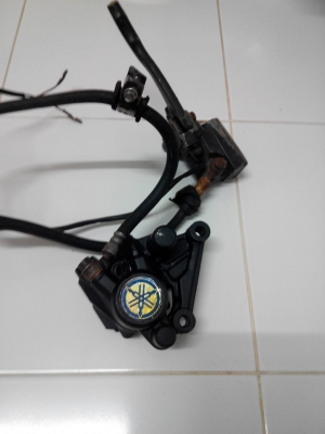 ขาย ปั้มล่างหน้า yamaha 400 cc 1 พอร์ต ราคา 650 บาท พร้อมปั้มบน ขาย ปั้มล่างหน้า yamaha 400 cc 1 พอร์ต ราคา 650 บาท พร้อมปั้มบน