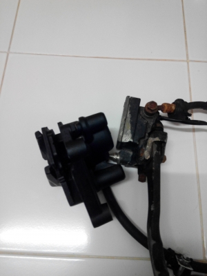 ขาย ปั้มล่างหน้า yamaha 400 cc 1 พอร์ต ราคา 650 บาท พร้อมปั้มบน ขาย ปั้มล่างหน้า yamaha 400 cc 1 พอร์ต ราคา 650 บาท พร้อมปั้มบน