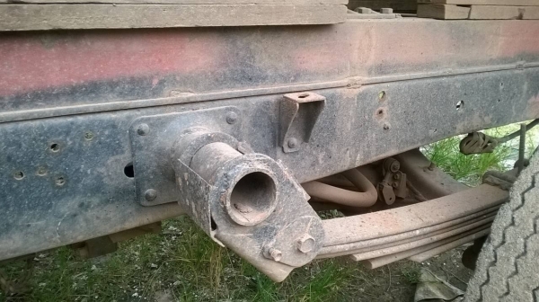 ขายรถดั้ม 4 ล้อ TOYOTA เครื่อง 90 แรงม้า คัสซีสวยตลอดเส้น ดั้มสวย เกียร์สั้น ทะเบียน ม.79 พร้อมโอน ราคาต่อรองได้