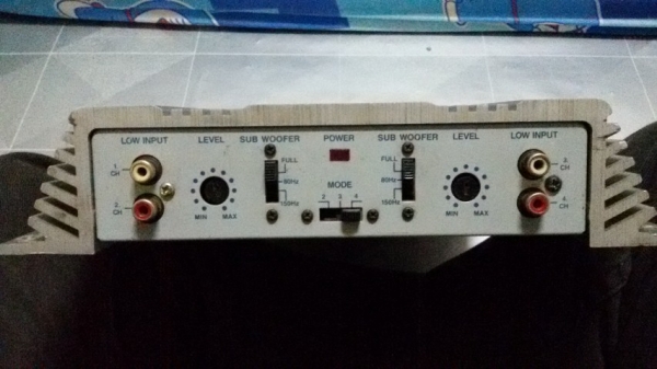 แอมป์ 4ชาแนล Punch Silver 245