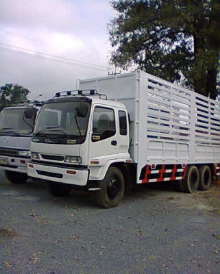 ขายรถสิบล้อ Isuzu DECA Fvm 230 ปี 50ยาว 7เมตร คอกเหล็ก รถพร้อมใช้งาน ราคาต่อรองได้