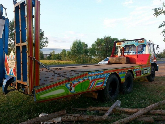 ขายเทรลเลอร์HINO F18 เครื่องดี 185แรง HO7C แคชซีสวยยางดี มีบันไดไฮดรอลิกขึ้นรถเกี่ยว สภาพพร้อมใช้งาน เอกสารพร้อมโอน จัดไฟแนนซ์ได้ เงื่อนไขง่ายๆวันเดียวรับรถ สนใจโทร 090-8588220คุณนะ ID:narong498 หรือwww.truck.in.th/498 FB:ณรงค์ ซื้อขายรถมือสอง(เว็บไซต์ส่ว