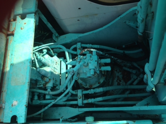 ขายด่วน KOBELCO SK200-2  มาร์คไฟว์  เก่าญี่ปุ่นยังไม่ได้ใช้งานในไทย สภาพสวย เครื่องปั้มดี   6000 ชม. เอวแน่น ไฟฟ้าครบ