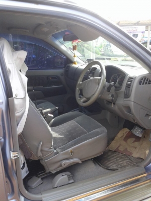 ขายด่วน อีซูซุ 4 ประตู ขายด่วน อีซูซุ 4 ประตู