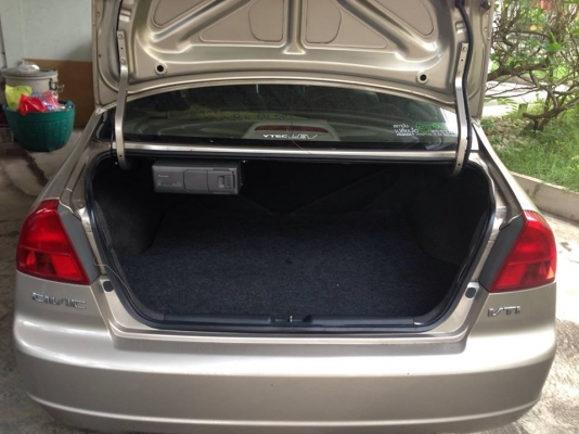 ขายรถเก๋งHONDA CIVIC ปี2001 วิ่ง230,000km เกียร์ออร์โต้ เซ็คศูนย์ตลอด มือเดียวป้ายแดง รถผู้หญิงใช้งาน สีสันสวย ไม่เคยชนไม่เคยเฉี่ยว เครื่องดี ภายในสวยสะอาด ห้องเครื่องสะอาด พร้อมใช้งาน เอกสารพร้อมโอน สนใจโทร090-8588220คุณนะ ID:narong498 หรือwww.truck.in.t