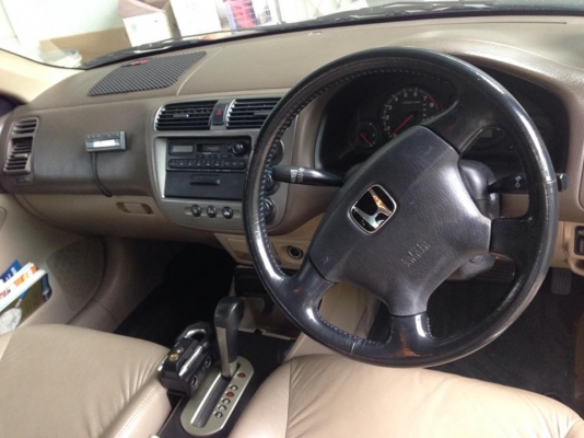 ขายรถเก๋งHONDA CIVIC ปี2001 วิ่ง230,000km เกียร์ออร์โต้ เซ็คศูนย์ตลอด มือเดียวป้ายแดง รถผู้หญิงใช้งาน สีสันสวย ไม่เคยชนไม่เคยเฉี่ยว เครื่องดี ภายในสวยสะอาด ห้องเครื่องสะอาด พร้อมใช้งาน เอกสารพร้อมโอน สนใจโทร090-8588220คุณนะ ID:narong498 หรือwww.truck.in.t