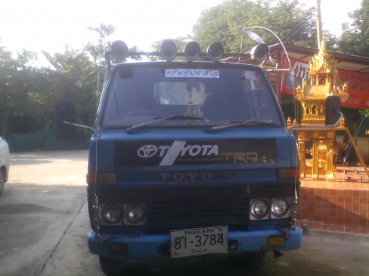 ขายรถเทนเลอร์ 6 ล้อ