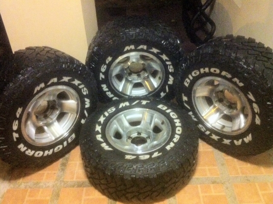 ขายล้อลาย vx80. พร้อมยาง maxxis mud