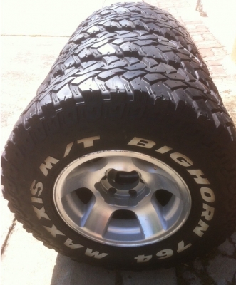 ขายล้อลาย vx80. พร้อมยาง maxxis mud