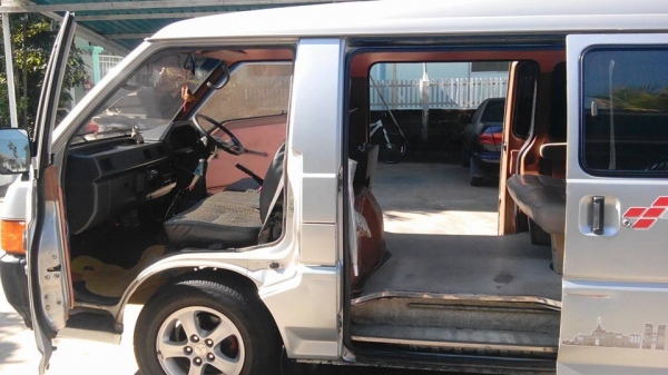 ขายรถตู้มิตซูบิชิ รุ่น L300 ปี2540 ขายรถตู้มิตซูบิชิ รุ่น L300 ปี2540