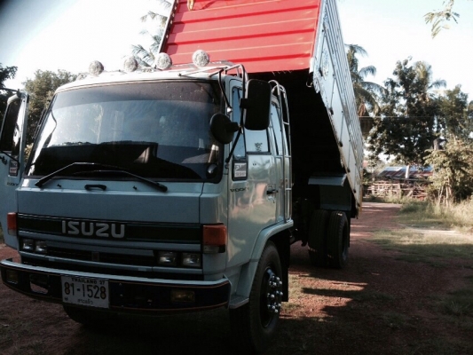 ขายรถ6ล้อยาง900rockyประหยัดนํ้ามัน