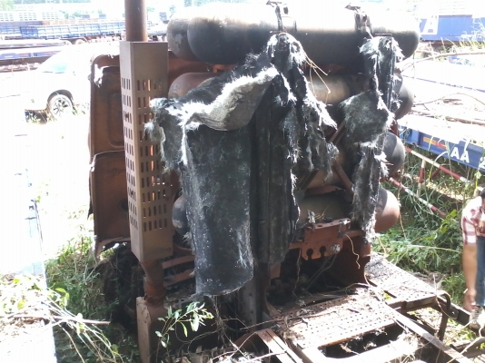 ขายด่วนครับ รถอุบัติเหตุ หัวลาก SINOTRUCK 345 CC. เครื่อง เกียร์ ช่วงล่าง VOLVO .ยังใช้ได้ (เปลี่ยน หัวเก๋ง ยาง ทำสี ใหม่ ก็จบได้เลยครับ)