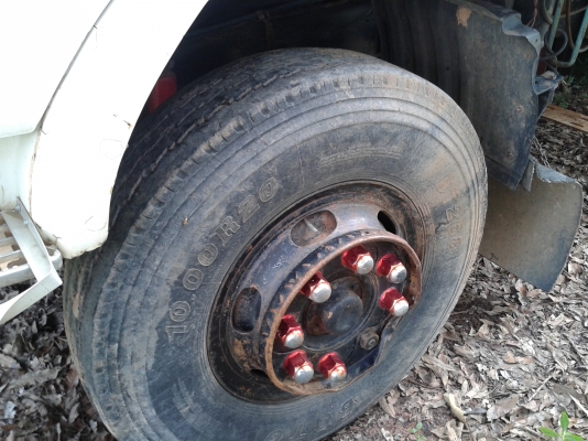 ขาย F18 เครื่อง230แรง สองเพลาดั๊ม ขาย F18 เครื่อง230แรง สองเพลาดั๊ม