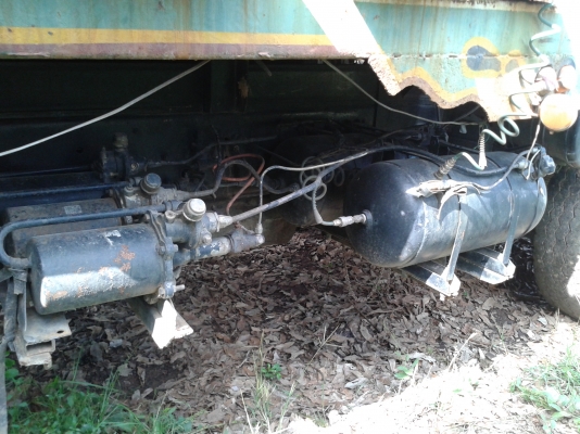 ขาย F18 เครื่อง230แรง สองเพลาดั๊ม ขาย F18 เครื่อง230แรง สองเพลาดั๊ม