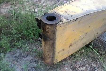 ขายด่วน บูมยาว18เมตร KOMATSU PC200-8(ของแท้) ขายด่วน บูมยาว18เมตร KOMATSU PC200-8(ของแท้)