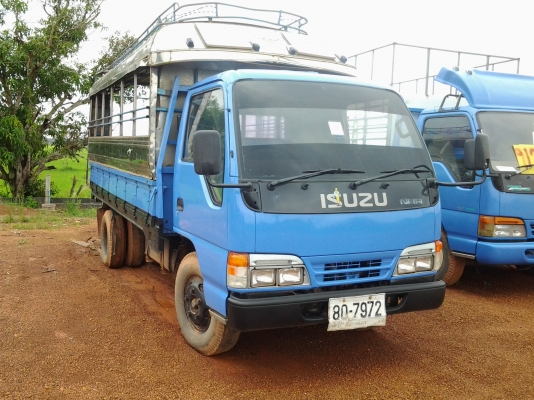 ISUZU      NKR  110แรงปี42