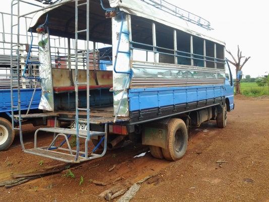 ISUZU      NKR  110แรงปี42