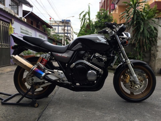 CB 400 Tec1 ปี99 สพม 77000 บาท รับซื้อขายแลกเปลี่ยนครับ CB 400 Tec1 ปี99 สพม 77000 บาท รับซื้อขายแลกเปลี่ยนครับ