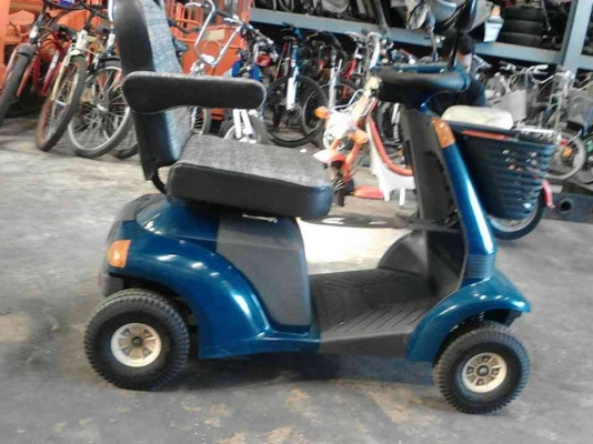 ขายรถผู้สูงอายุ Honda ,Suzuki 4 ล้อ ราคา ไม่เเพง ขายรถผู้สูงอายุ Honda ,Suzuki 4 ล้อ ราคา ไม่เเพง