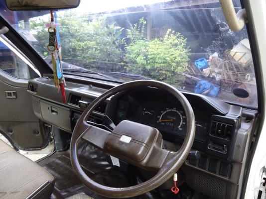 รถตู้ L300 ประตูเปิด 2 ข้าง ประหยัด เครื่องดีเซล เครื่องยนต์ ดี แห้ง ๆ ไม่มีเยิ้ม อัตราเร่งดี เดินเบาเรียบ ประหยัดครับ รถตู้ L300 ประตูเปิด 2 ข้าง ประหยัด เครื่องดีเซล เครื่องยนต์ ดี แห้ง ๆ ไม่มีเยิ้ม อัตราเร่งดี เดินเบาเรียบ ประหยัดครับ