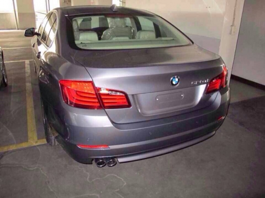 BMW..รถวิ่ง 9388 กม. 15 ส.ค.2557 รถใหม่ป้ายแดง...ไม่มีเฉี่ยวชน เล่มพร้อม.