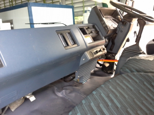 ขาย isuzu ร็อกกี้ 195 ใหม่เอี่ยม มือเดียว ขาย isuzu ร็อกกี้ 195 ใหม่เอี่ยม มือเดียว