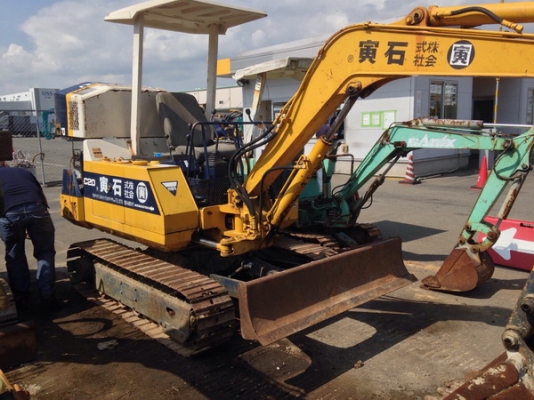 รถขุด KOMATSU PC20-6 Serial NO.24421 แทรคโซ่ สภาพสวยเดิมๆ