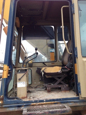 ขาย KOMATSU PC220-3