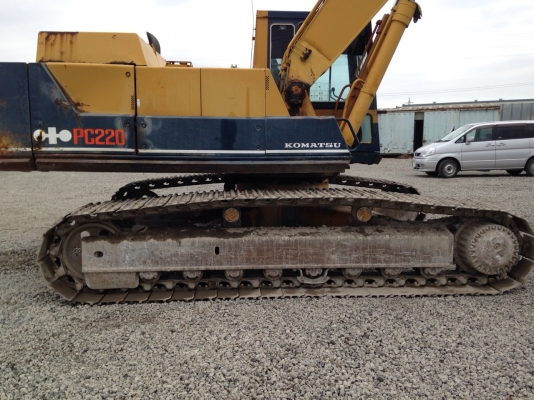 ขาย KOMATSU PC220-3