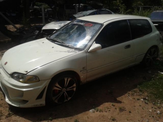 ขาย HONDA 3 ประตู  " รถหลุดจำนำคับ " เครื่องเดิมคาบู ล้อแม็ก17"  มาขับกลับได้เลย พร้อมขาย