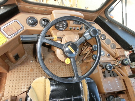 ขายรถตักล้อยาง CATERPILLAR 936E : 4SB01663