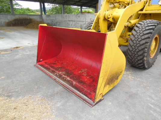 ขายรถตักล้อยาง CATERPILLAR 936Z : 4SB01377