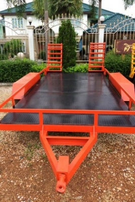 ขายเทรเลอร์บรรทุกรถเกี่ยว รถแทรคเตอร์ รถแมคโครเล็ก มีหลายขนาด ขายเทรเลอร์บรรทุกรถเกี่ยว รถแทรคเตอร์ รถแมคโครเล็ก มีหลายขนาด