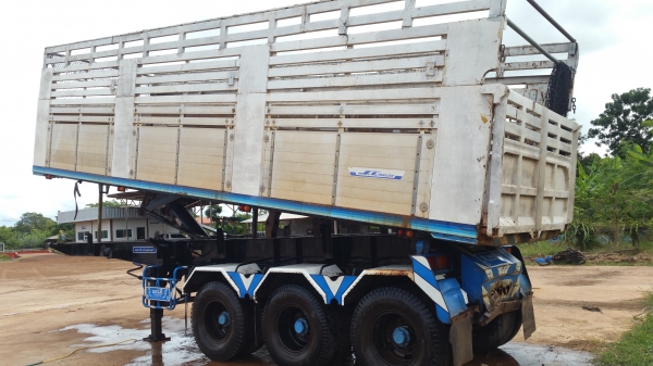 ขายหางเซมิดั้ม3เพลาแท้ เพลายกได้ ยาว8.80ม. อู่STเทรนเลอร์