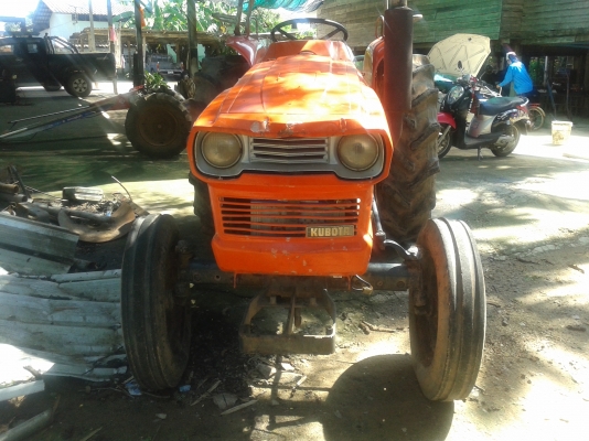 ขายรถไถคูโบต้า  L3001สภาพสมบูร