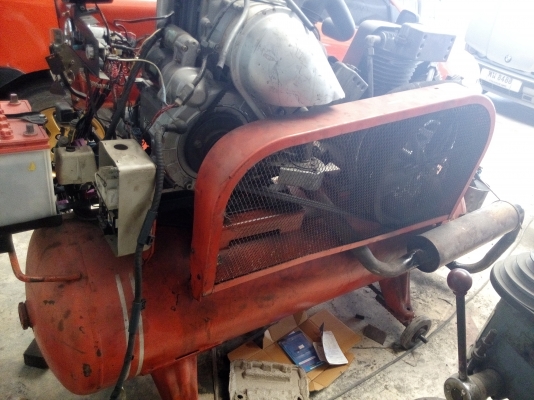 ขายปั้มลมเครื่องดีเซลทำงานอัตโนมัติ089991477 ขายปั้มลมเครื่องดีเซลทำงานอัตโนมัติ089991477