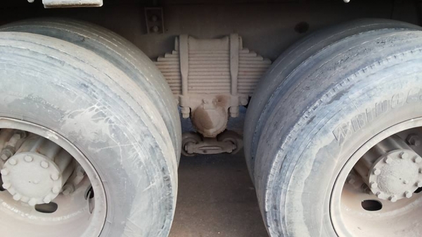 **960,000 บ.ต่อรอง**ขาย18ล้อพ่วงแม่ลูก ไม่ดั้ม ISUZU JUMBO คัสซี351xx วางเครื่อง6SD1-240เทอโบ เกียร์GIGA (ลงเล่ม) เครื่องดี แน่นดี แรง เกียร์ดีไม่หลุด ช่วงล่างใหญ่ คัสซีใหญ่ ไม่ผุ กระบะเหล็กเกษตรสภาพดี พื้นดีข้างดีไม่ผุ หัวเก๋งเดิมสภาพพอใช้ ภายในไม่สวย พ.