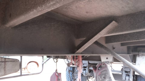 **960,000 บ.ต่อรอง**ขาย18ล้อพ่วงแม่ลูก ไม่ดั้ม ISUZU JUMBO คัสซี351xx วางเครื่อง6SD1-240เทอโบ เกียร์GIGA (ลงเล่ม) เครื่องดี แน่นดี แรง เกียร์ดีไม่หลุด ช่วงล่างใหญ่ คัสซีใหญ่ ไม่ผุ กระบะเหล็กเกษตรสภาพดี พื้นดีข้างดีไม่ผุ หัวเก๋งเดิมสภาพพอใช้ ภายในไม่สวย พ.