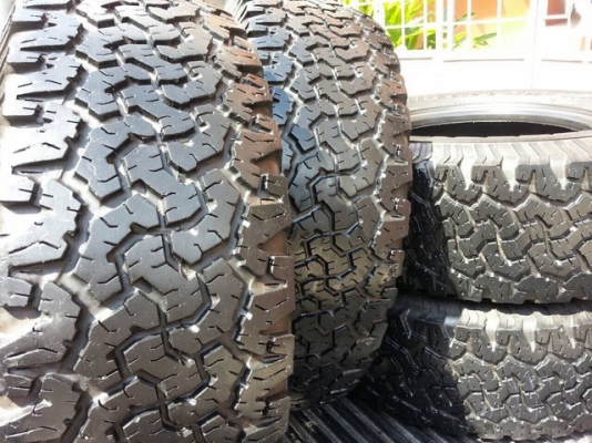 ขายยาง BF ALL 265 70 16 ..... สวยๆ เชิญครับ ขายยาง BF ALL 265 70 16 ..... สวยๆ เชิญครับ