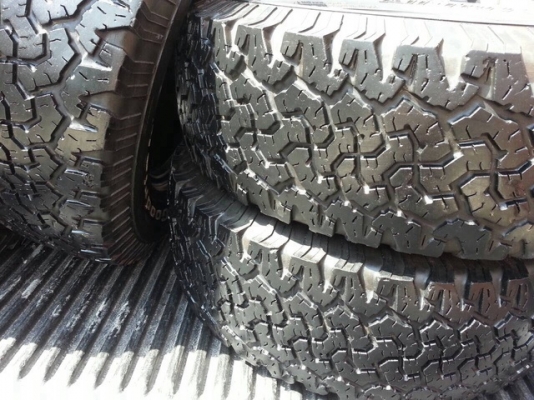 ขายยาง BF ALL 265 70 16 ..... สวยๆ เชิญครับ ขายยาง BF ALL 265 70 16 ..... สวยๆ เชิญครับ