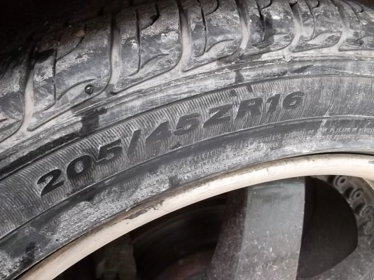 ล้อแม็คพร้อมยาง4เส้น 4รู100ขอบ16 รีบเลยครับจะขายรถมีล้อเเม็คเดิมมาเทรินได้