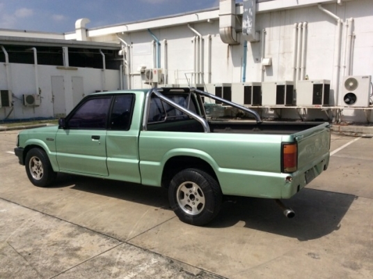 ขายรถกระบะมาสด้า ทันเดอร์แคป ปี 94 เครื่องมังกร 2.5 เกียร์ธรรมดา ภายในเบาะหนังสวย แอร์พร้อม  สีเต็มเงา มีริ้วรอยบ้าง คัสซีดี ไม่ผุ  เครื่องแน่น วิ่งดี ประหยัด เกียร์แน่น รถขับดี พร้อมใช้ ภาษีปี58 เอกสารพร้อมครับ