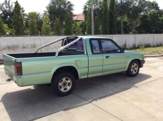 ขายรถกระบะมาสด้า ทันเดอร์แคป ปี 94 เครื่องมังกร 2.5 เกียร์ธรรมดา ภายในเบาะหนังสวย แอร์พร้อม  สีเต็มเงา มีริ้วรอยบ้าง คัสซีดี ไม่ผุ  เครื่องแน่น วิ่งดี ประหยัด เกียร์แน่น รถขับดี พร้อมใช้ ภาษีปี58 เอกสารพร้อมครับ