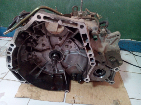 ขายเกียร์ honda accord งูเห่า