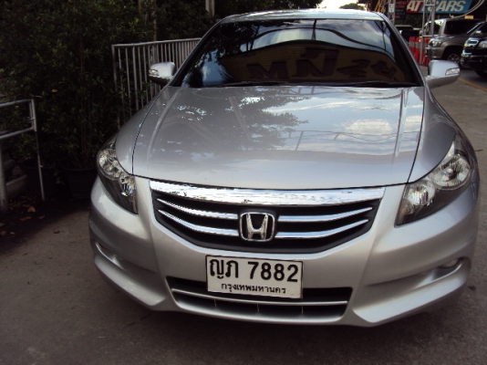 Honda Accord 2.4EL Navi CNG 2011