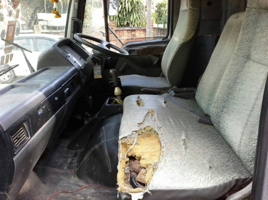 ขายรถบรรทุก 6 ล้อ HINO